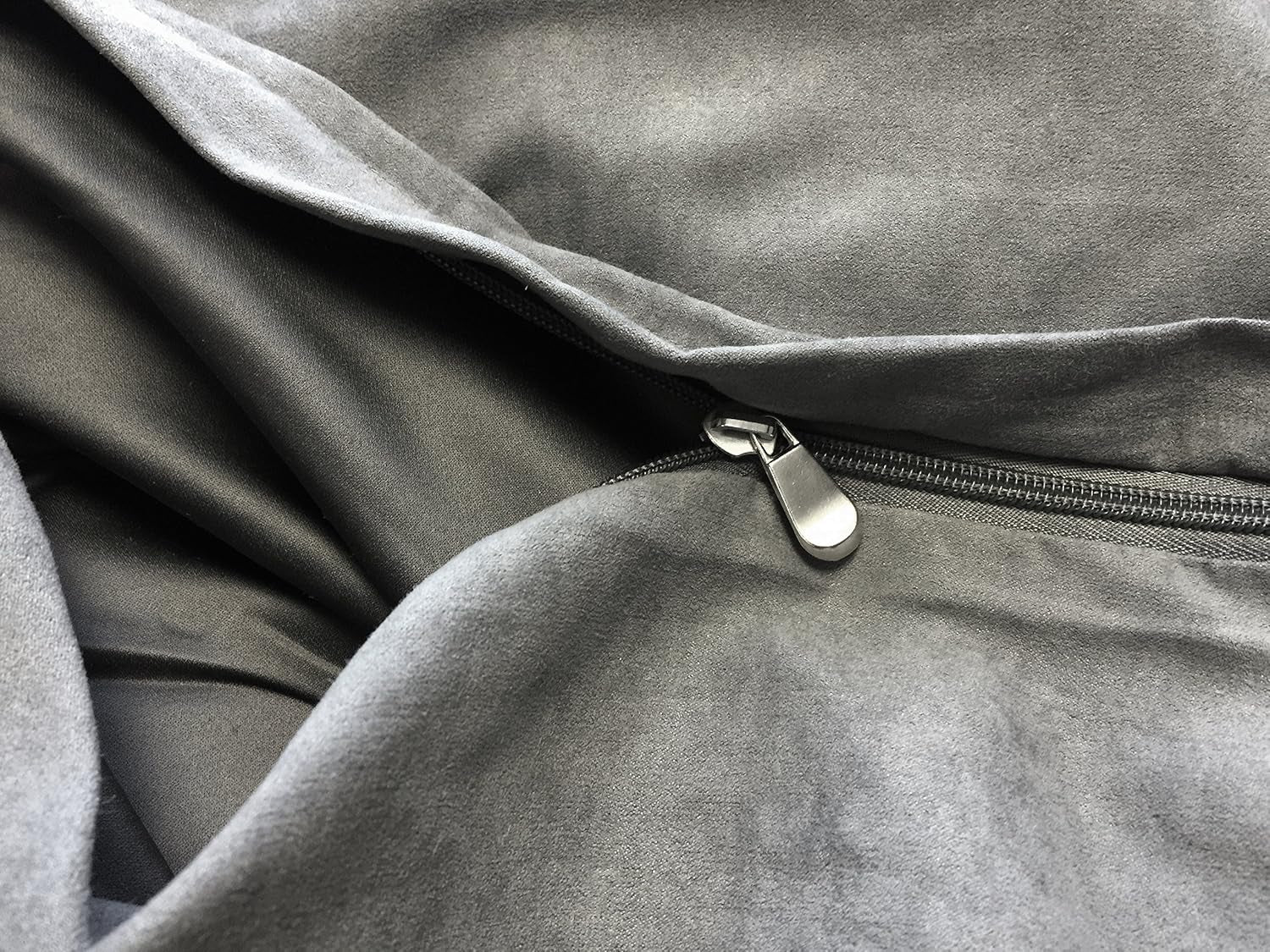 Extra Large Orthopedic Memory Foam Dog Bed - Ultimate Comfort with Waterproof Cover and Machine Washable Design for Large Breeds